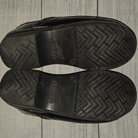 Dansko Professional Metallic Patent Leather Clogs Blue/Gray/Black Size EU 37 - Picture 7 of 9